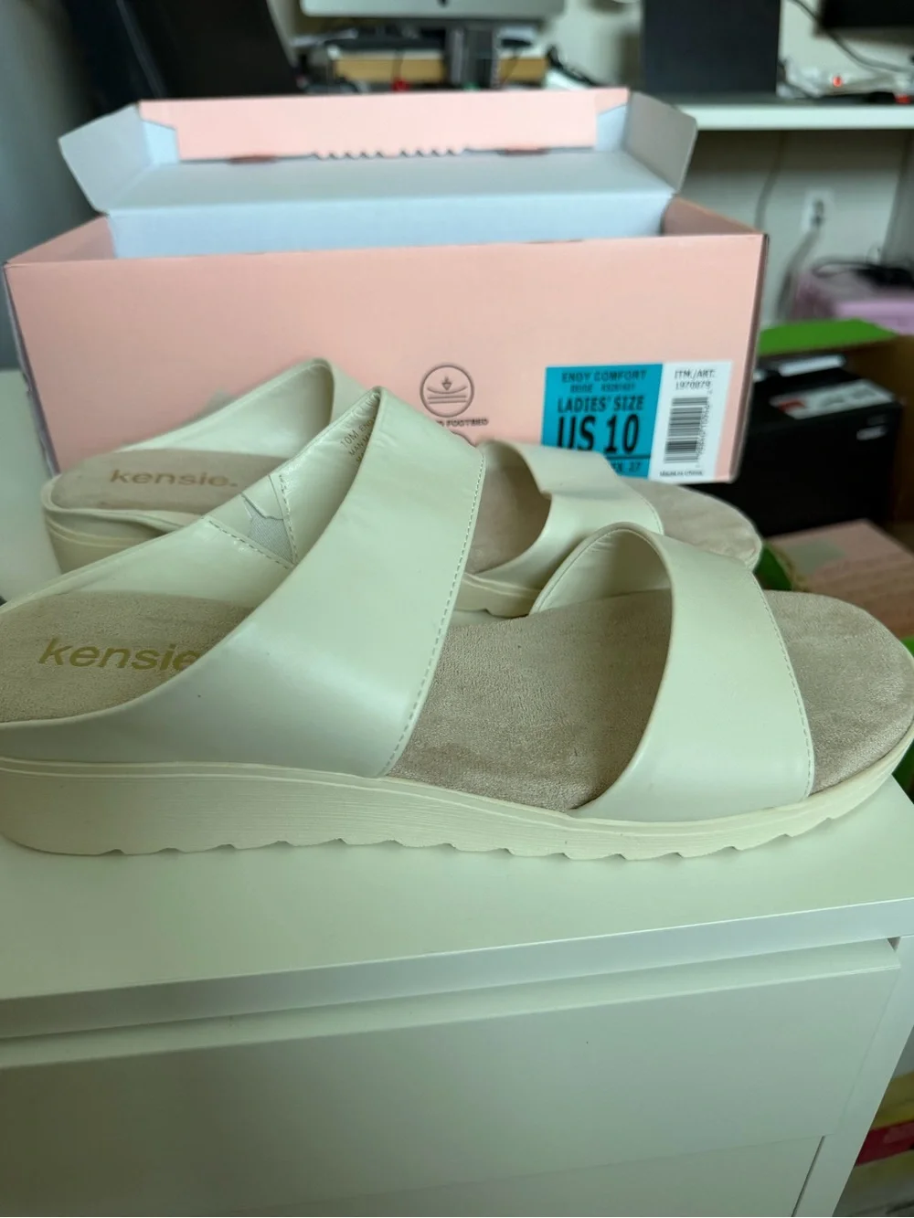 Kensie Women's Light Cream Double-Strap Slide Sandals